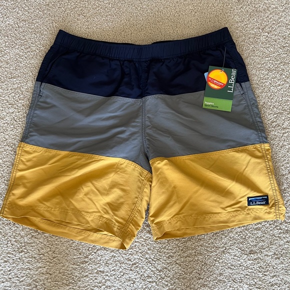 Men’s L.L. Bean swim trunks NWT - Picture 1 of 5